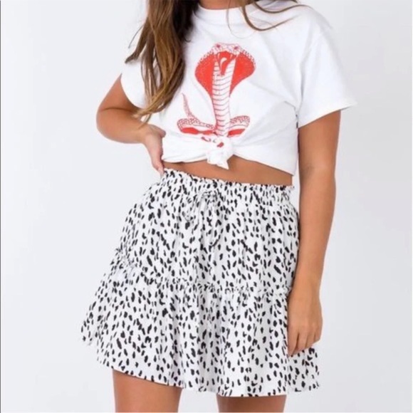 Princess Polly Dresses & Skirts - NEW Princess Polly light of life skirt